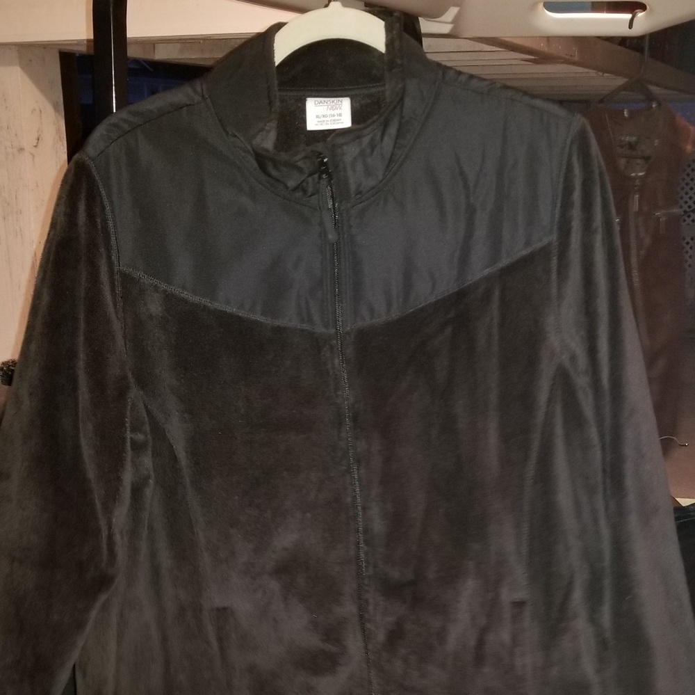 Danskin fleece jacket